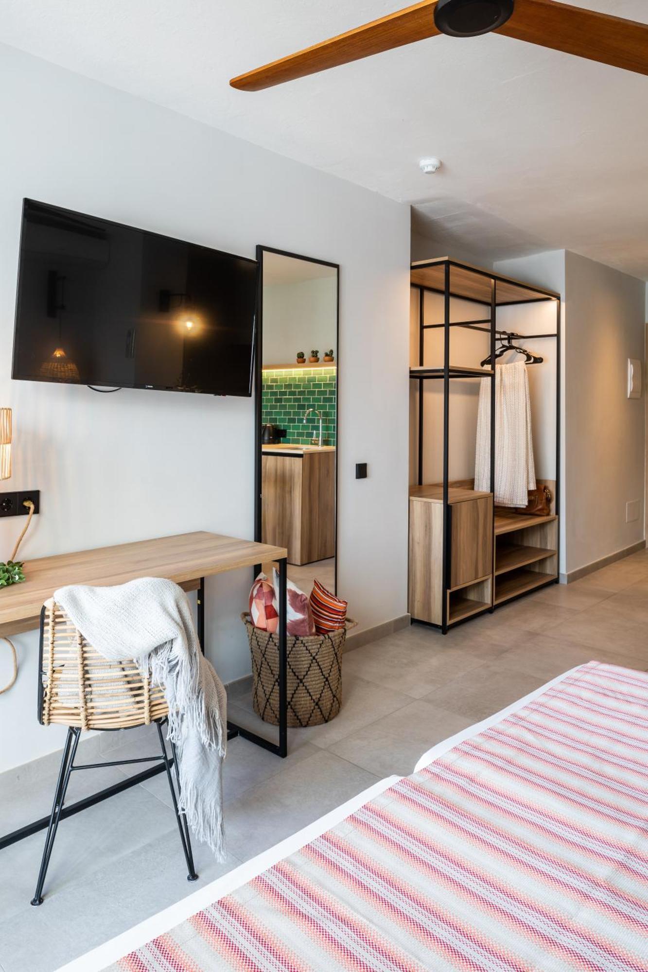 Aparthotel Casita Blanca - Adults Only 샌안토니오 외부 사진