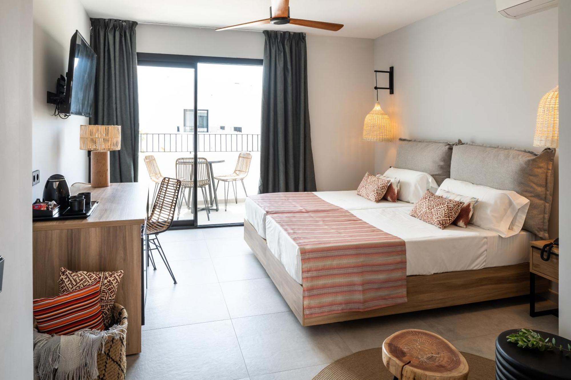 Aparthotel Casita Blanca - Adults Only 샌안토니오 외부 사진
